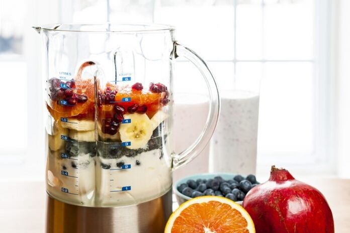 Préparer un cocktail de baies et de fruits pour augmenter la puissance en peu de temps